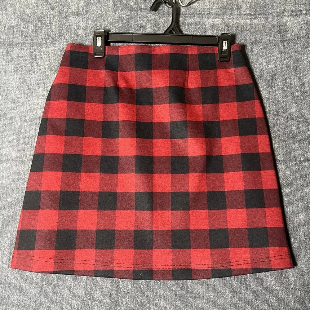 Maurices Womens Skirt Size Small S Red Black Buffalo Plaid Mini Zipper